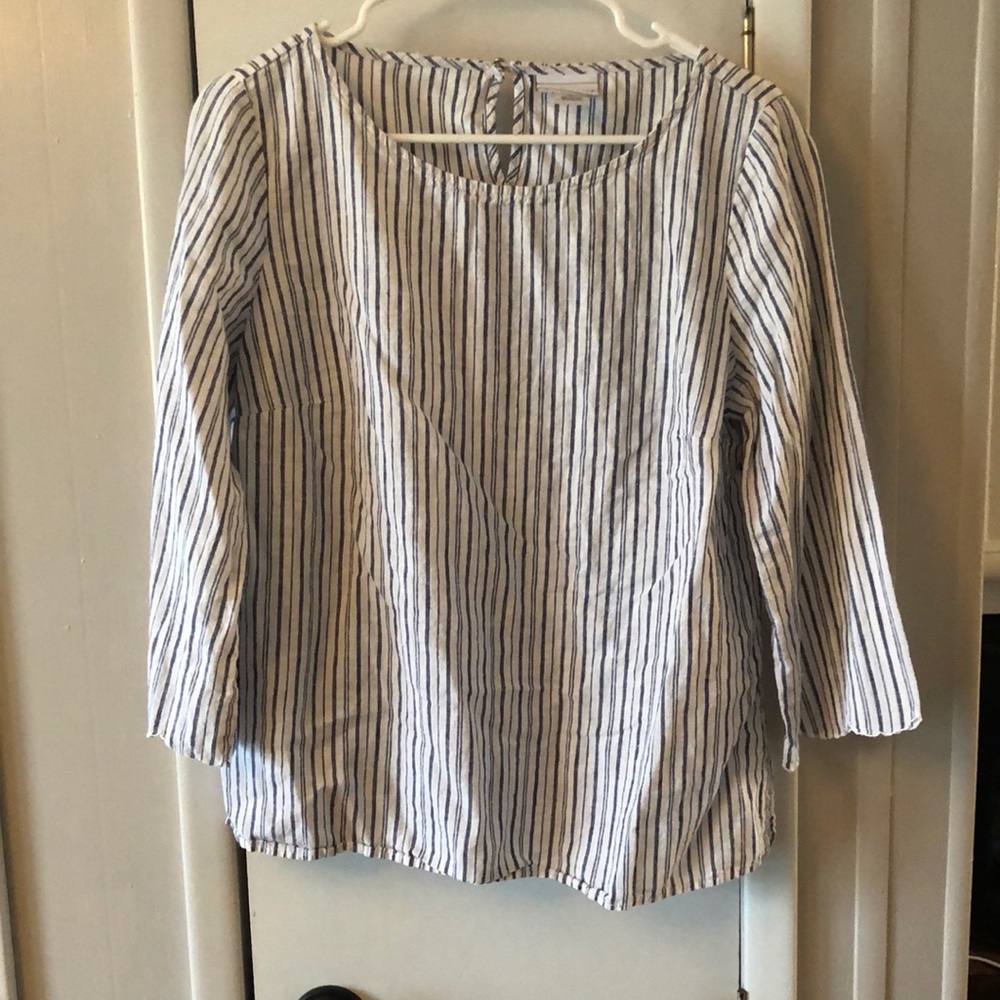 Classic scallop sleeves